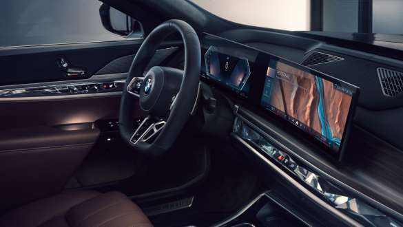 BMW serije 7 Protection G73 interijer BMW serije 7 Protection G73 unutarnja armaturna ploča i upravljač