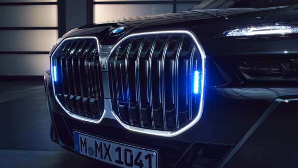 BMW serije 7 Protection G73 BMW bubrežasta rešetka i prednja bljeskalica BMW serije 7 Protection G73 Slika detalja BMW bubrežaste rešetke i prednje bljeskalice