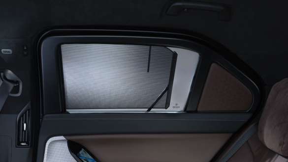 BMW serije 7 Protection G73 zaštita od sunca BMW serije 7 Protection G73 unutarnja roleta za zaštitu od sunca